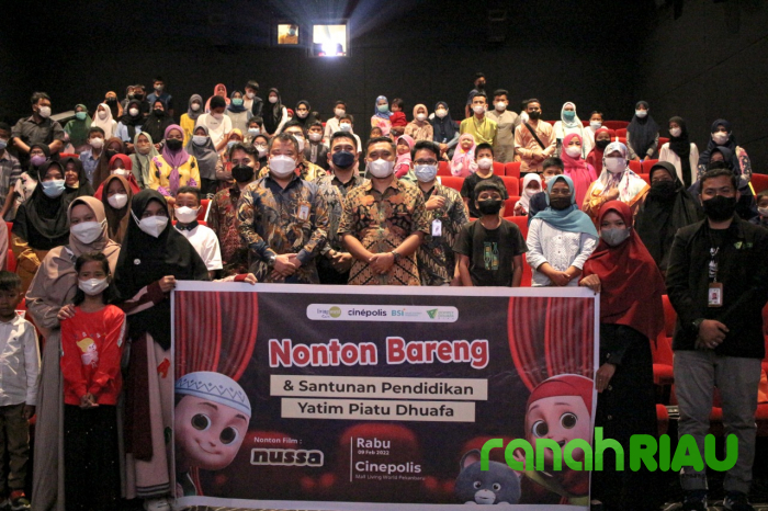 Dompet Dhuafa Riau dan Bank Syariah Indonesia berikan Tabungan Pendidikan untuk Yatim piatu